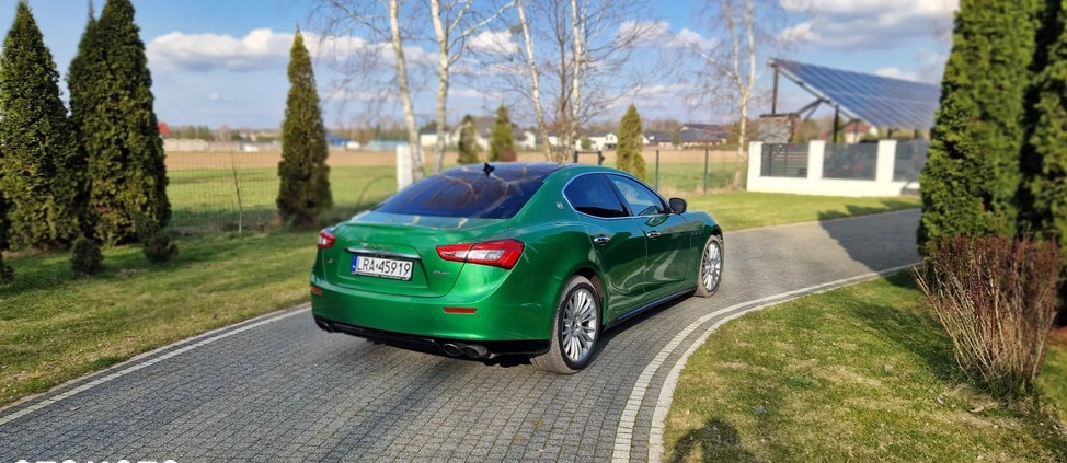 Maserati Ghibli cena 103000 przebieg: 120000, rok produkcji 2014 z Chocz małe 301